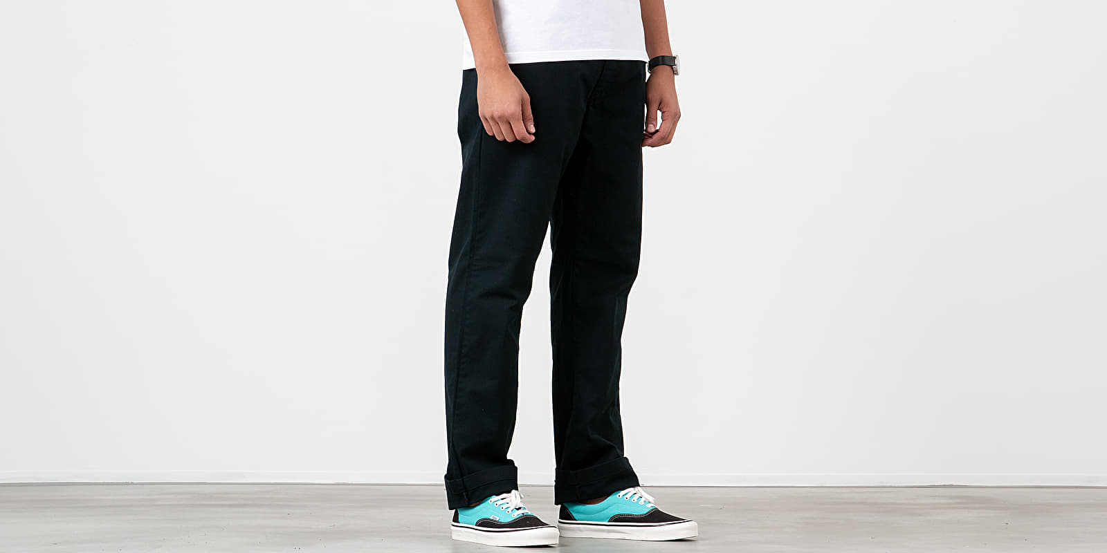 vans chino black