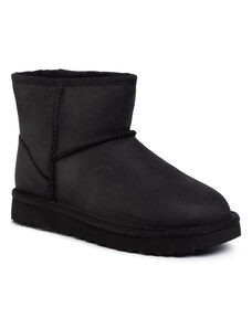 black mid top uggs