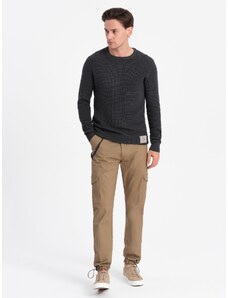 Ombre Clothing Vyriškos kelnės su krovininėmis kišenėmis ir kojų apačia - šiltai rudos spalvos V2 OM-PACG-0189
