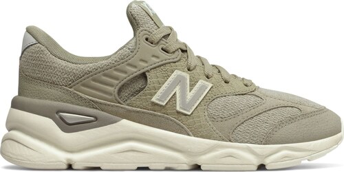 cricket shoes nb