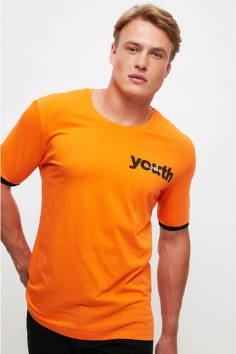 Trendyol Orange Men's Slim Fit Short 