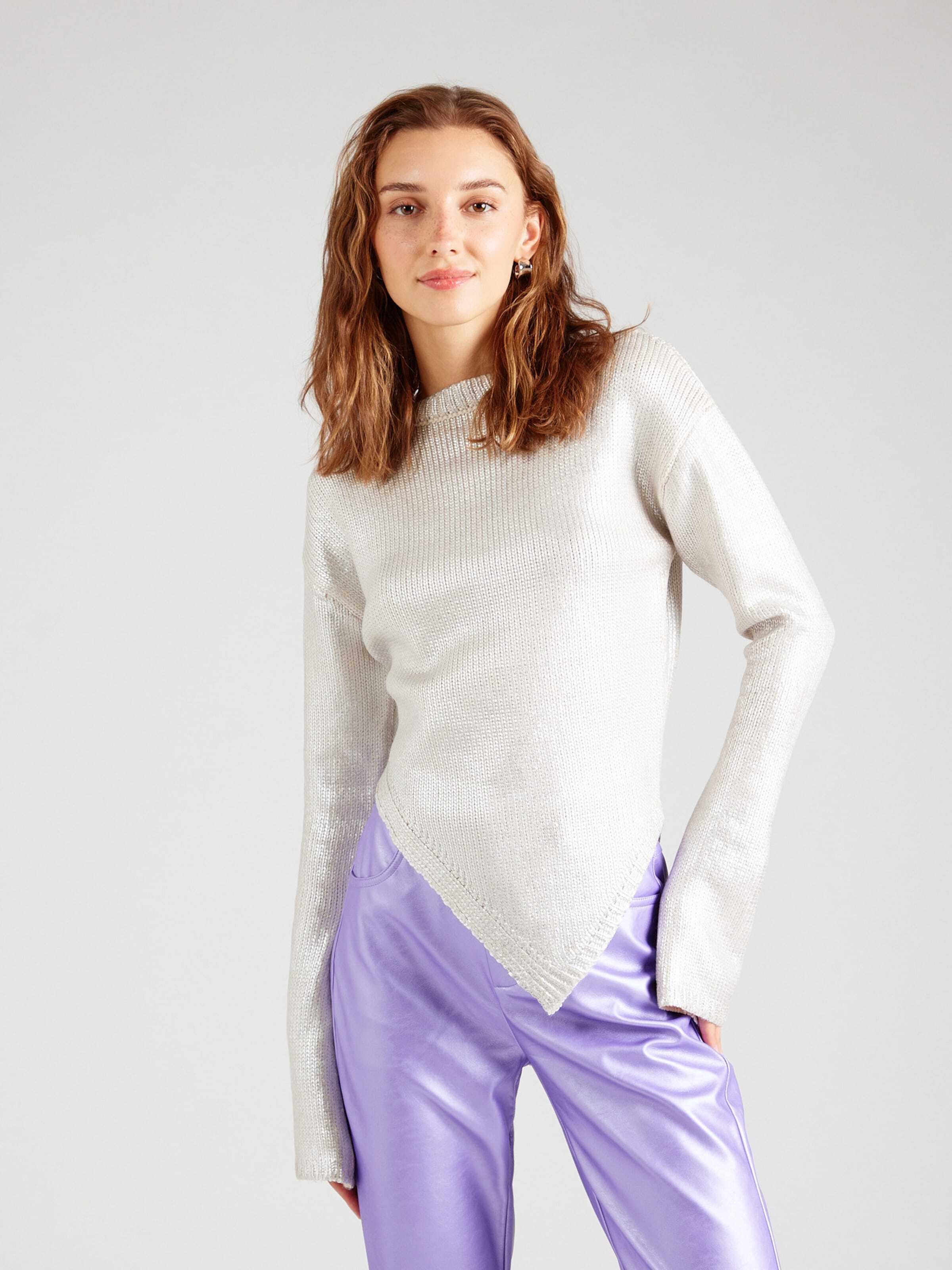 ABOUT YOU x Laura Giurcanu Megztinis sidabro pilka