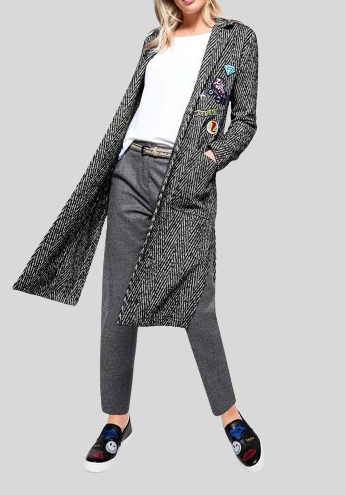 Pilkas dekoruotas paltukas su vilna : Dydis - 44