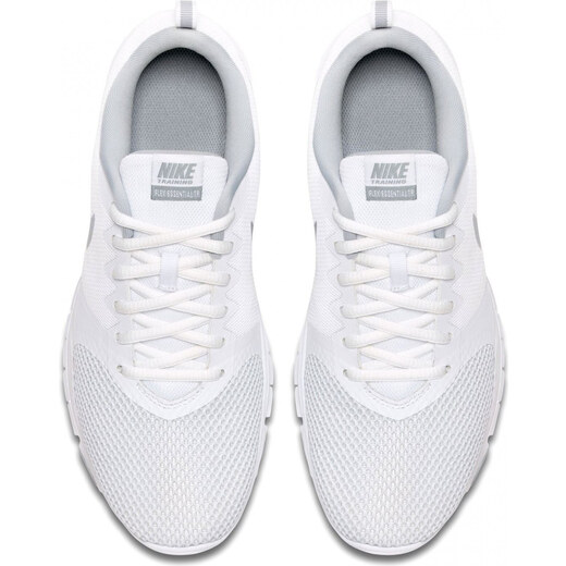 nike training flex essential trainers
