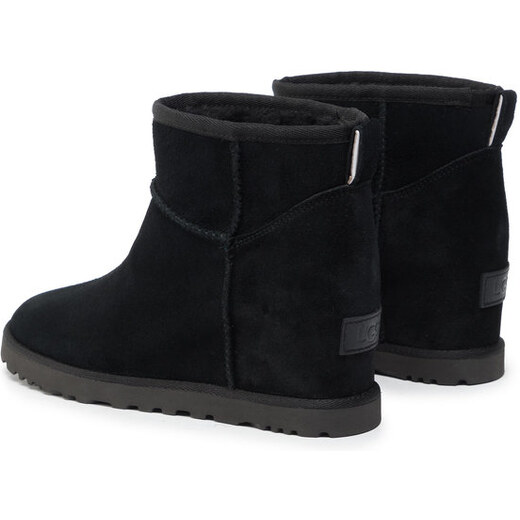 black mid top uggs