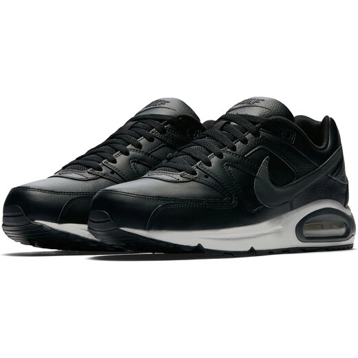 air max command trainers