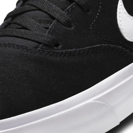 sb charge suede