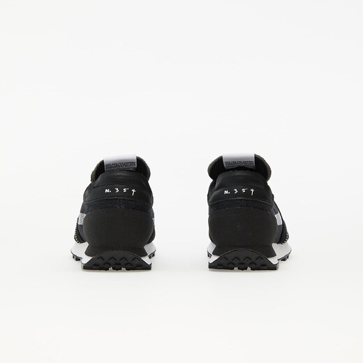 nike daybreak type black white