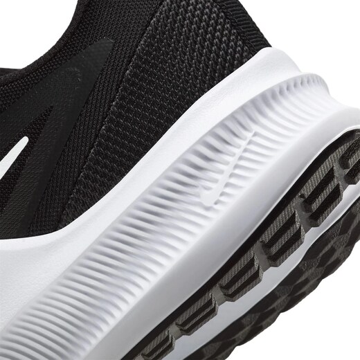 Nike Downshifter 10: Características - Foroatletismo.com