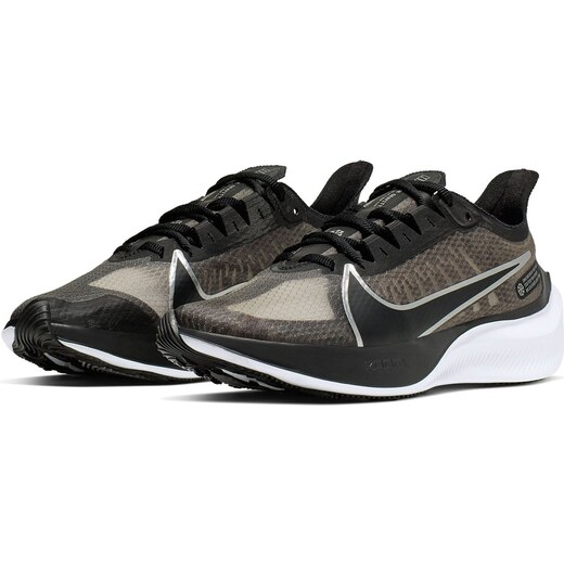 nike zoom gravity women's running shoe