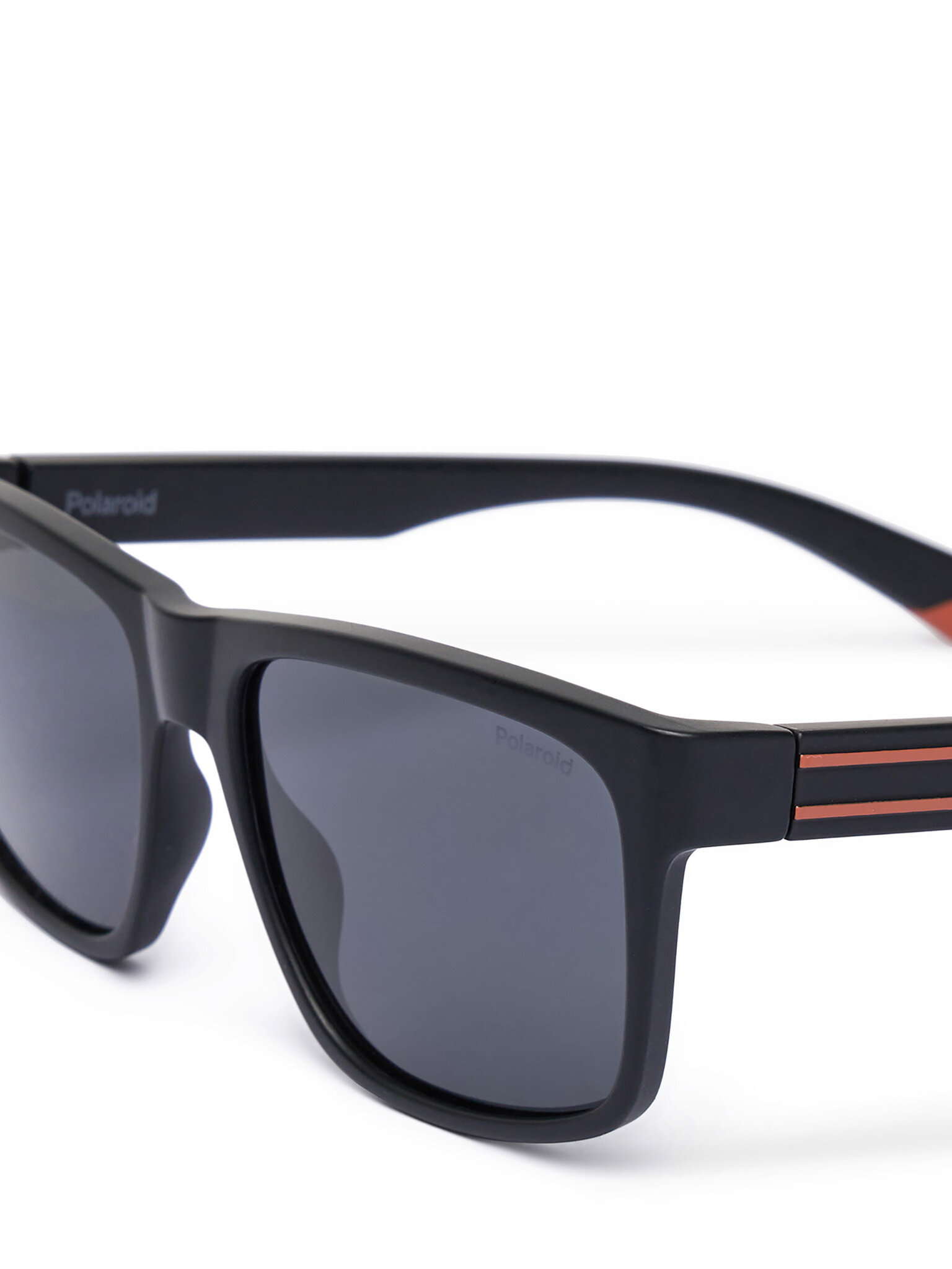 Akiniai nuo saulės Polaroid