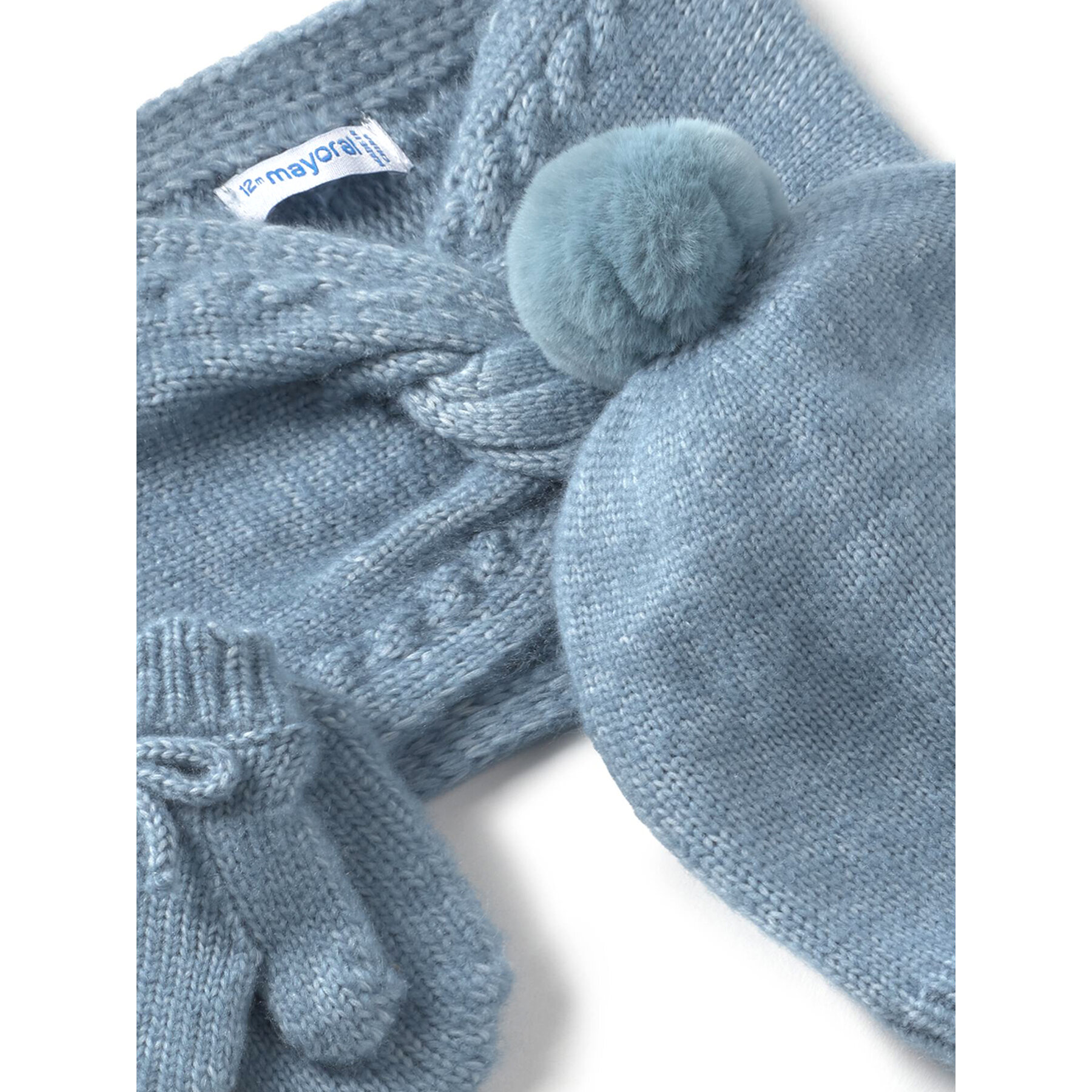 Komplektas: kepurė, gaubtas ir pirštinės Mayoral