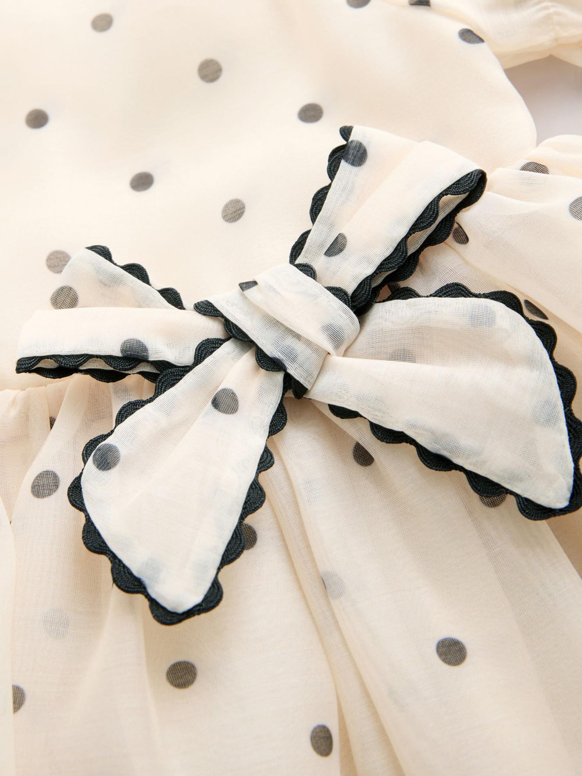 Next Suknelė nebalintos drobės spalva / juoda