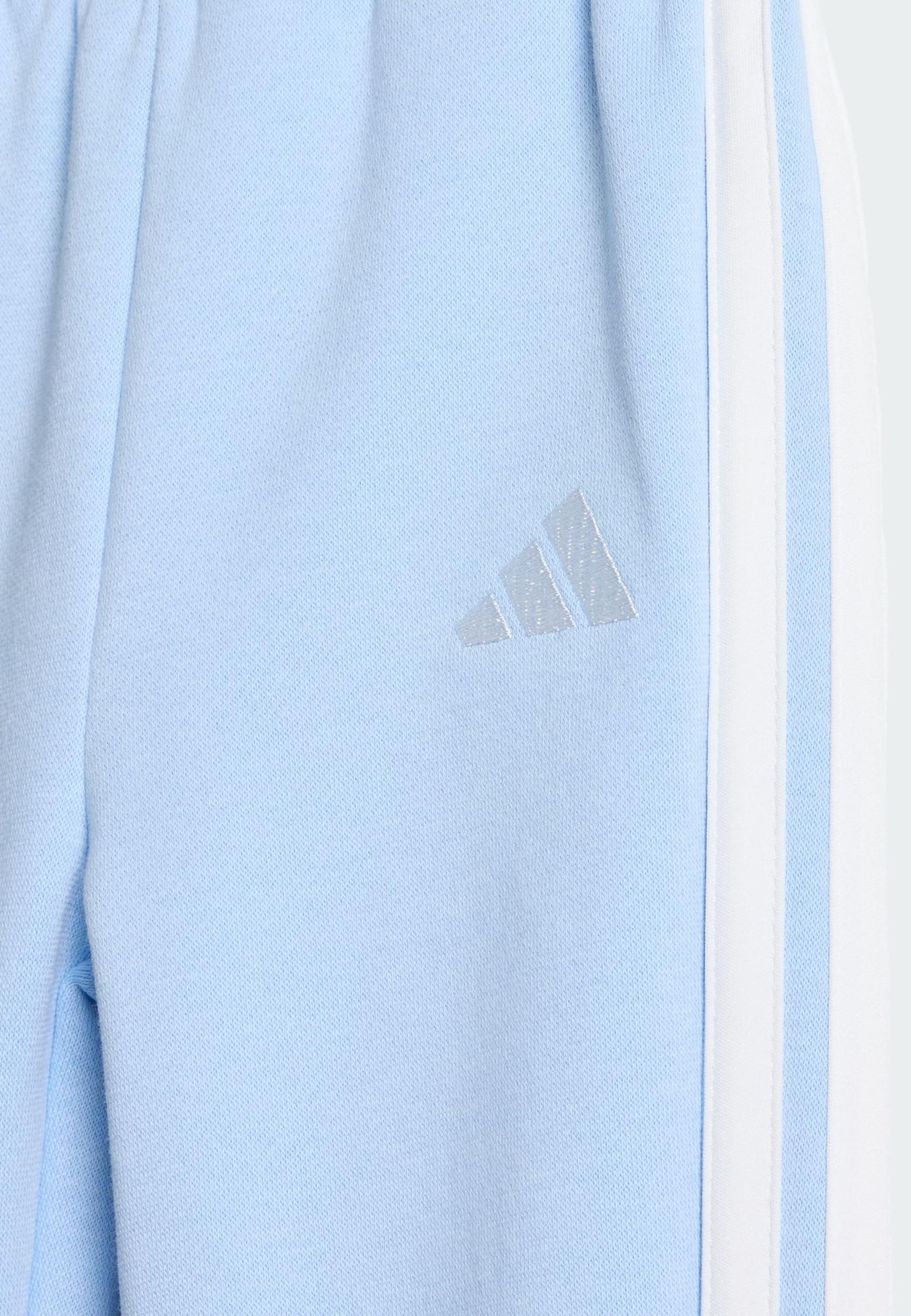 ADIDAS SPORTSWEAR Treniruočių kostiumas 'Essentials' šviesiai mėlyna / balta