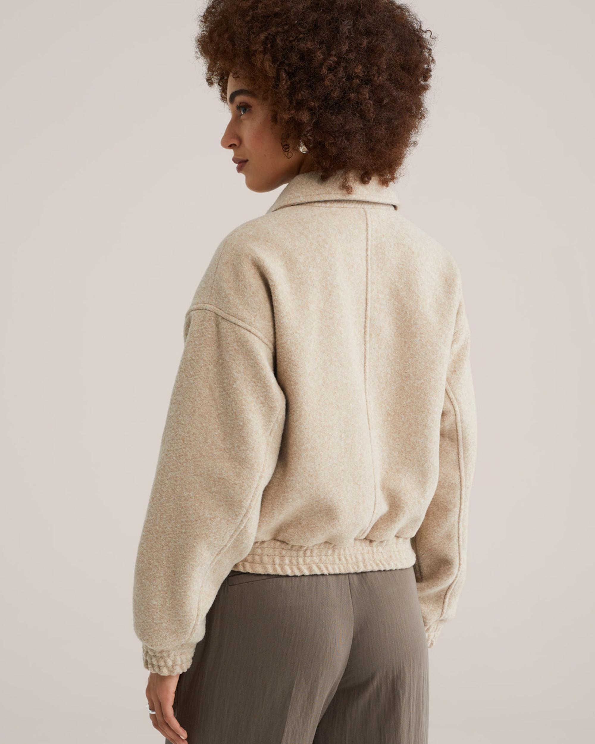 WE Fashion Demisezoninė striukė smėlio spalva