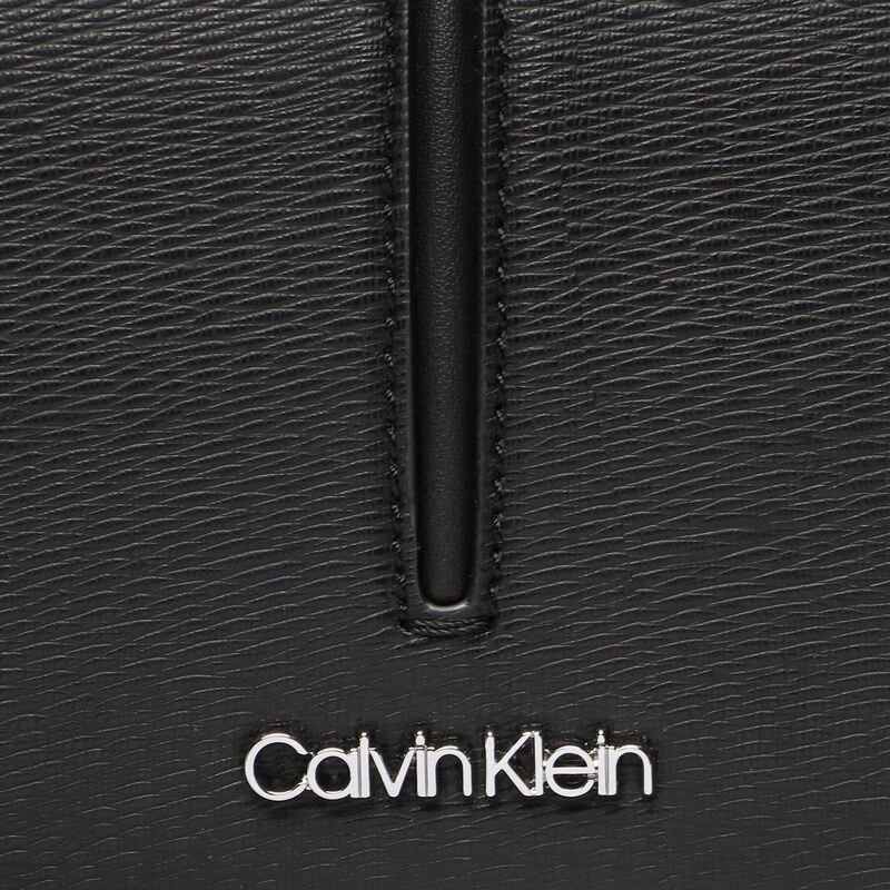 Rankinė Calvin Klein
