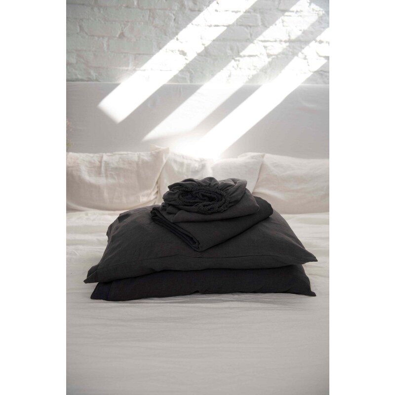 AmourLinen Linen sheets set in Charcoal