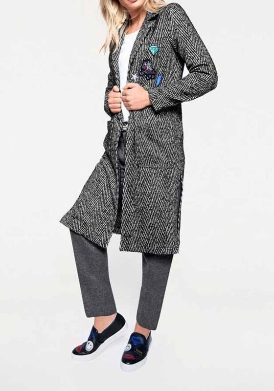 Pilkas dekoruotas paltukas su vilna : Dydis - 44