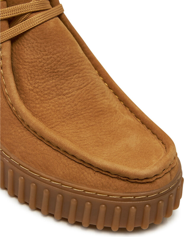 Auliniai batai Clarks