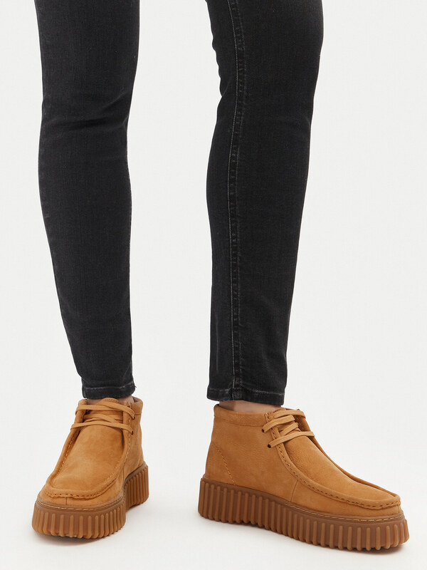 Auliniai batai Clarks