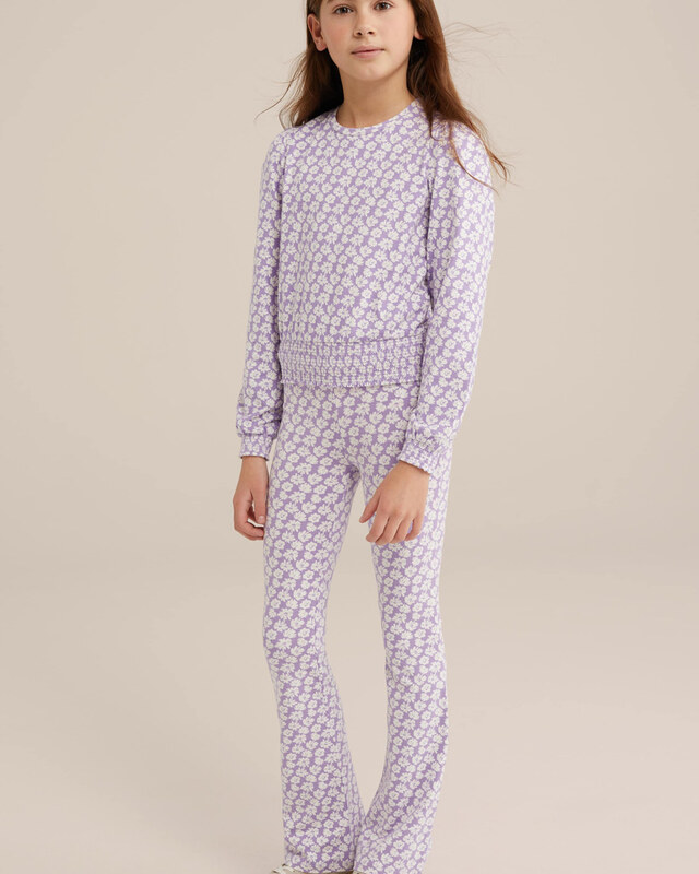 WE Fashion Tamprės alyvinė spalva / balta