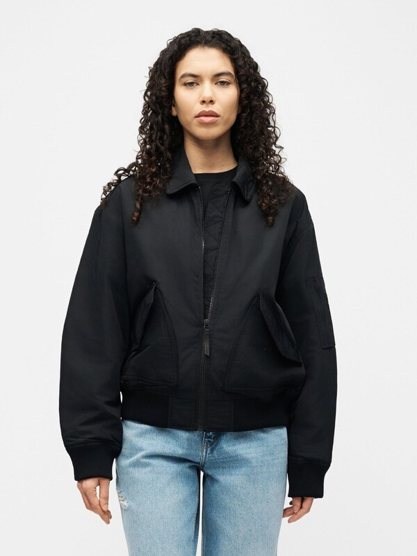 HUGO Demisezoninė striukė 'Fami-1_B' juoda